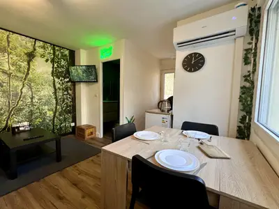 DiningRoom