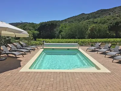 PoolOfHouse