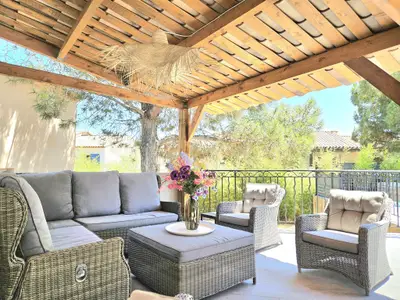 Terrasse / Balkon
