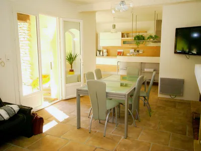 DiningRoom