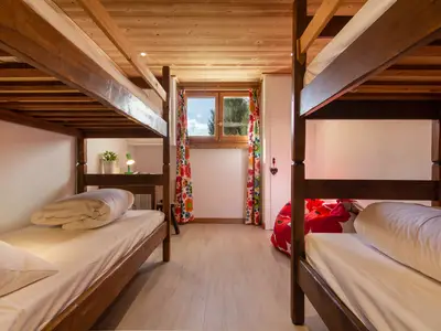 Schlafzimmer 3 mit 2 Etagenbetten