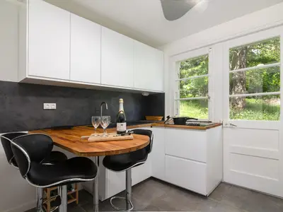 Helle und moderne Küche