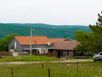 Ferienhaus für 8 Personen in Lecevica 3/10