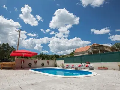 Ferienhaus für 8 Personen in Lecevica 5/10