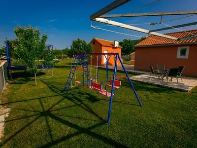 Ferienhaus für 5 Personen in Lecevica 7/10