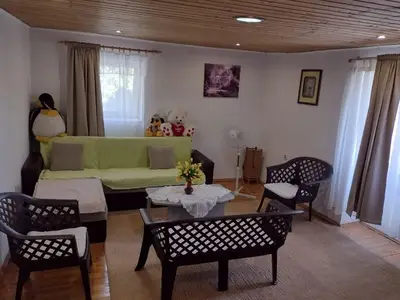 Ferienhaus für 3 Personen in Lećevica 4/10