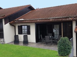 23362270-Ferienhaus-4-Lechbruck am See-300x225-0