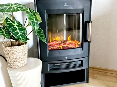 Kamin-/Ofen