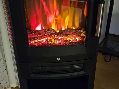 Kamin-/Ofen