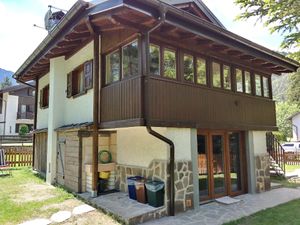 22931761-Ferienhaus-4-Ledro-300x225-1