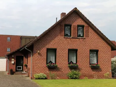 Ferienhaus für 5 Personen (135 m²) in Leer 1/10