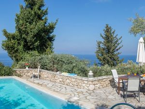 22435581-Ferienhaus-6-Lefkada-300x225-1