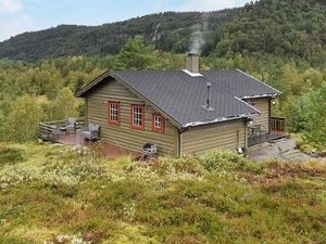 19335563-Ferienhaus-4-Leirvik I Sogn-300x225-1