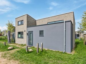 23739756-Ferienhaus-6-Lembruch-300x225-3