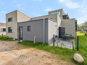 23739771-Ferienhaus-8-Lembruch-300x225-2