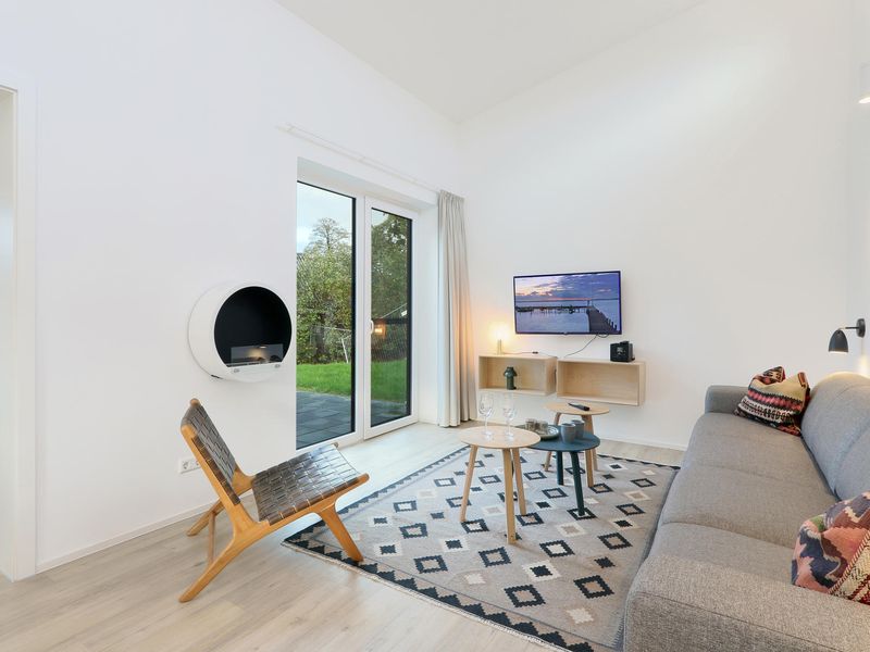 23743241-Ferienhaus-6-Lembruch-800x600-0