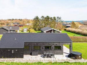 23366825-Ferienhaus-6-Lemvig-300x225-1