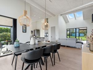 23952562-Ferienhaus-6-Lemvig-300x225-2