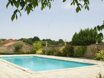 PoolOfHouse