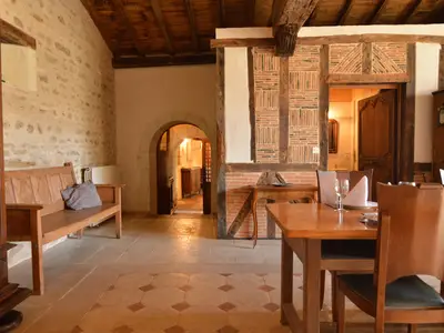 DiningRoom