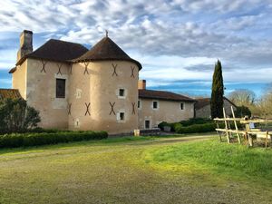 19347101-Ferienhaus-10-Lencloître-300x225-2