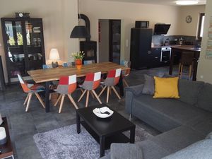 23993149-Ferienhaus-7-Lenz-300x225-2