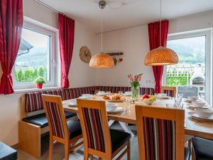 24017962-Ferienhaus-16-Leogang-300x225-4