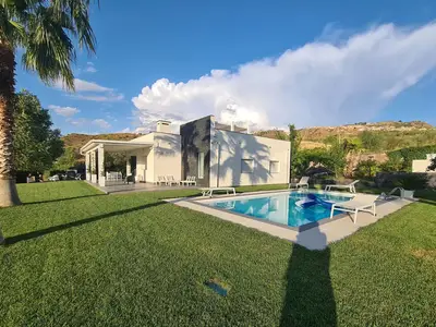 ExteriorSummer