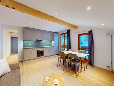 DiningRoom