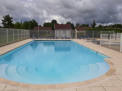 PoolOfHouse