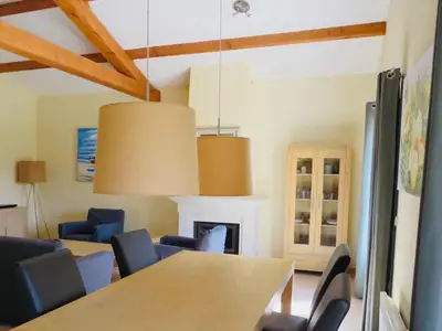 DiningRoom