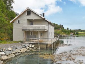 Ferienhaus für 8 Personen (120 m&sup2;) in Lesund