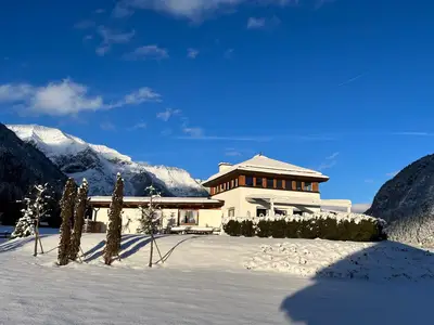 ExteriorWinter