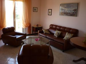 22451437-Ferienhaus-6-Licata-300x225-4