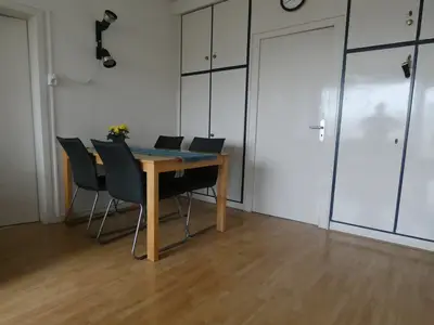 DiningRoom
