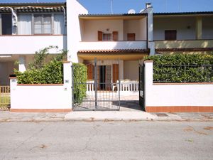 23775915-Ferienhaus-8-Lido Delle Nazioni-300x225-1