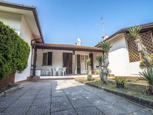 22953695-Ferienhaus-8-Lido Delle Nazioni-300x225-0