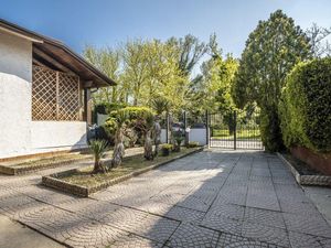 22953695-Ferienhaus-8-Lido Delle Nazioni-300x225-2