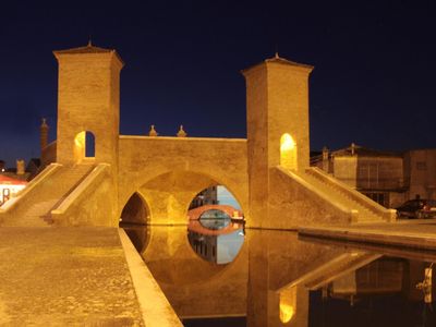 Direkte Umgebung des Objekts. Comacchio, unsere kleine Venedig