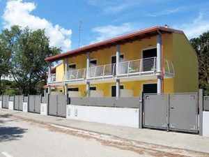 23853319-Ferienhaus-4-Lido Di Volano-300x225-3