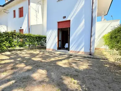 Ferienhaus für 6 Personen (50 m²) in Lido Di Volano 5/10