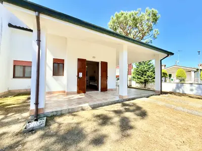 Ferienhaus für 6 Personen (50 m²) in Lido Di Volano 8/10