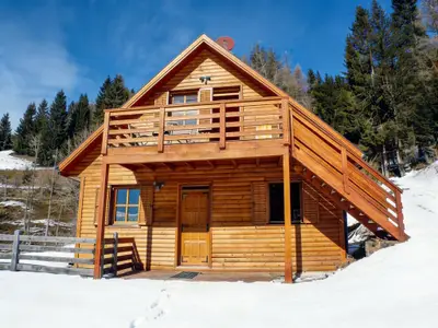 Außenseite Ferienhaus [Winter]