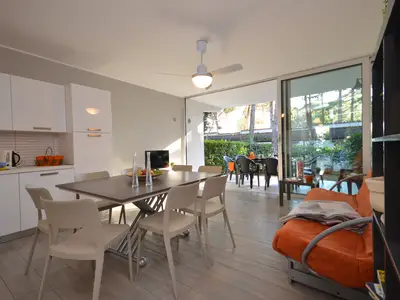Ferienhaus für 9 Personen (65 m²) in Lignano 8/10