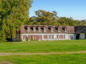 Ferienhaus für 7 Personen (150 m²) in Ligny Le Ribault