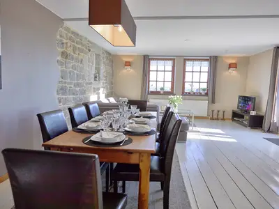 DiningRoom