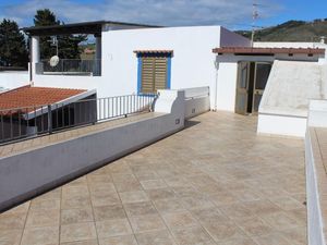 22945589-Ferienhaus-4-Lipari-300x225-1