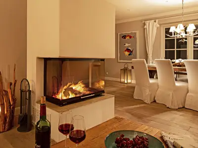 Kamin-/Ofen