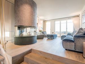 24030540-Ferienhaus-8-List-300x225-0