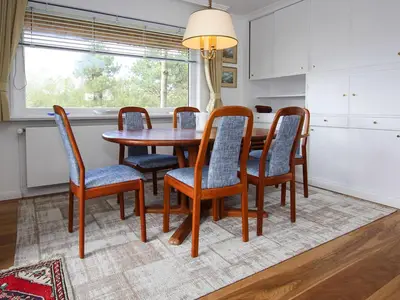 DiningRoom